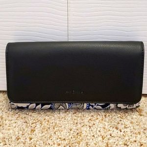 Vera Bradley Snow Lotus Audrey Wallet